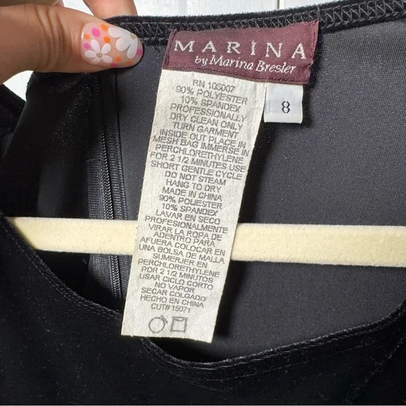 Vintage Marina Elegant Black Sleeveless Velvet Formal Beaded Dress Size 8 Maxi